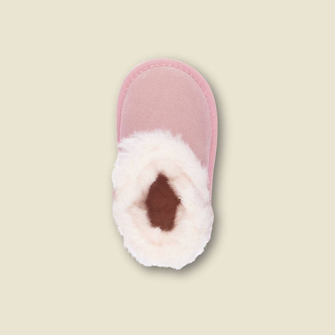 Collection of Bottes en suède et laine de mérinos pour tout - petits - Rose - Timininous in a gallery layout
